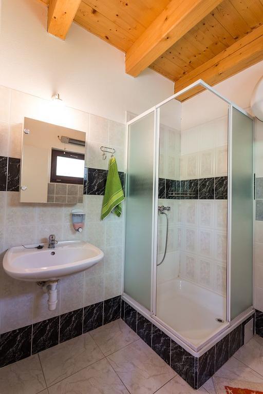 Lesní Penzion Vranov Vranov nad Dyjí Exterior foto